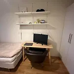 Downtown With 2 Bedrooms And Balcony סטוונגר