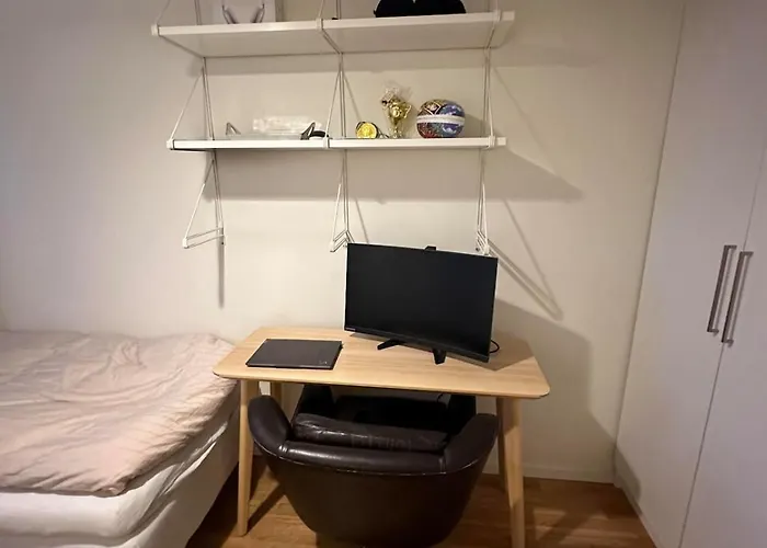 Downtown With 2 Bedrooms And Balcony Stavanger